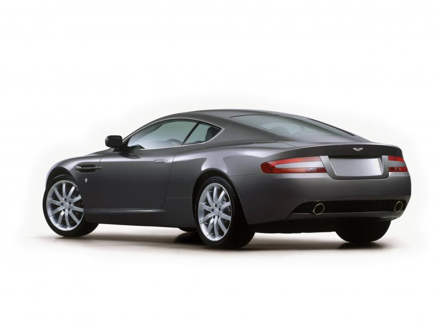  Aston Martin DB9 2004 года  (WW) (фото 2 из 39)